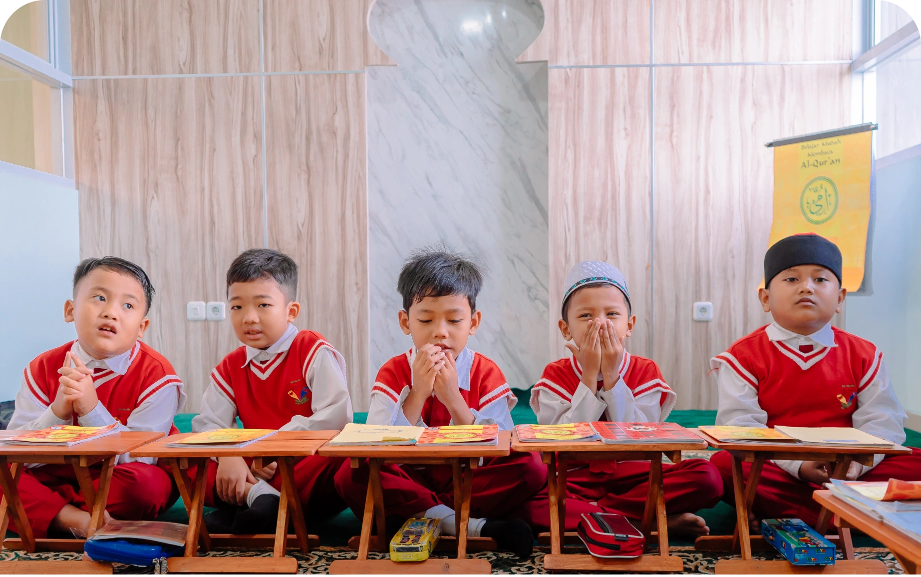 Mushola untuk pembiasaan ibadah siswa SD